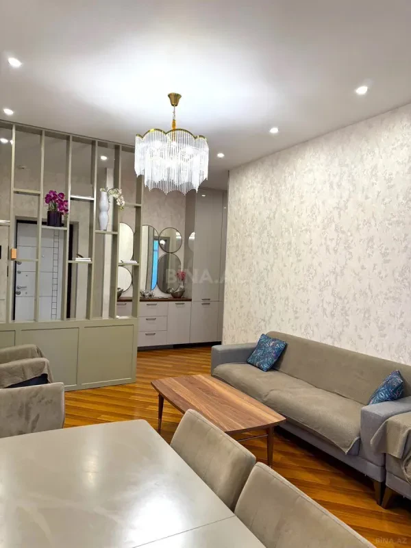 Satılır 3 otaqlı mənzil 100 m²