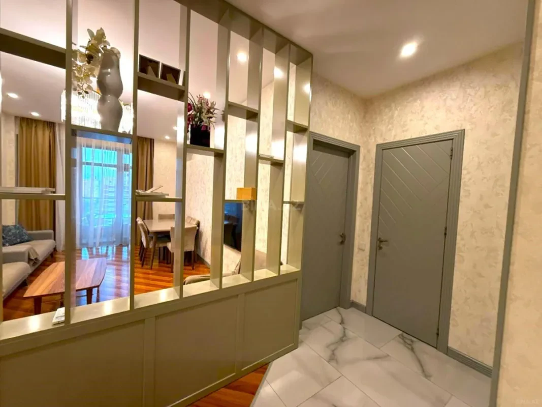 Satılır 3 otaqlı mənzil 100 m²