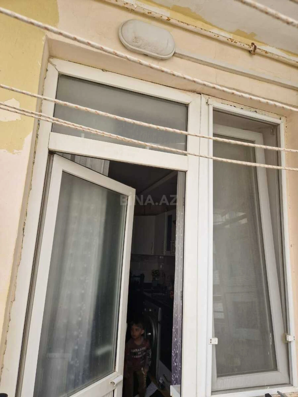 Satılır 3 otaqlı mənzil 82 m²