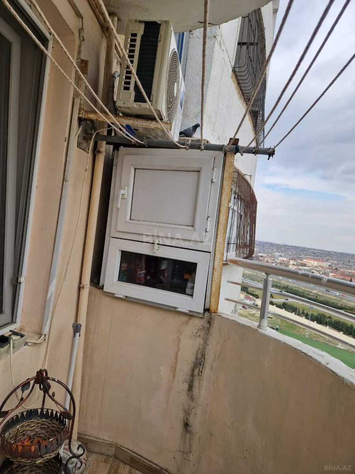 Satılır 3 otaqlı mənzil 82 m²