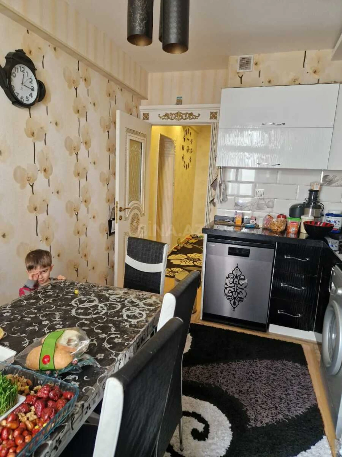 Satılır 3 otaqlı mənzil 82 m²