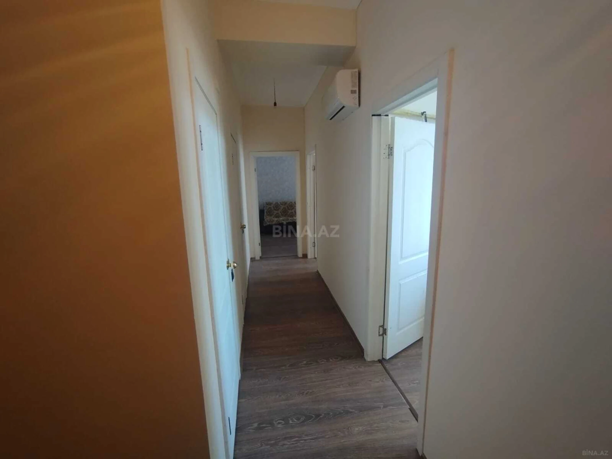 Kirayə verilir 2 otaqlı mənzil 60 m²