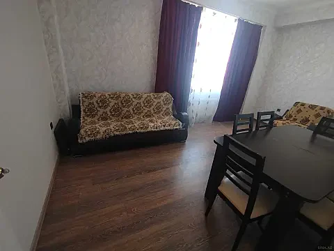Kirayə verilir 2 otaqlı mənzil 60 m²