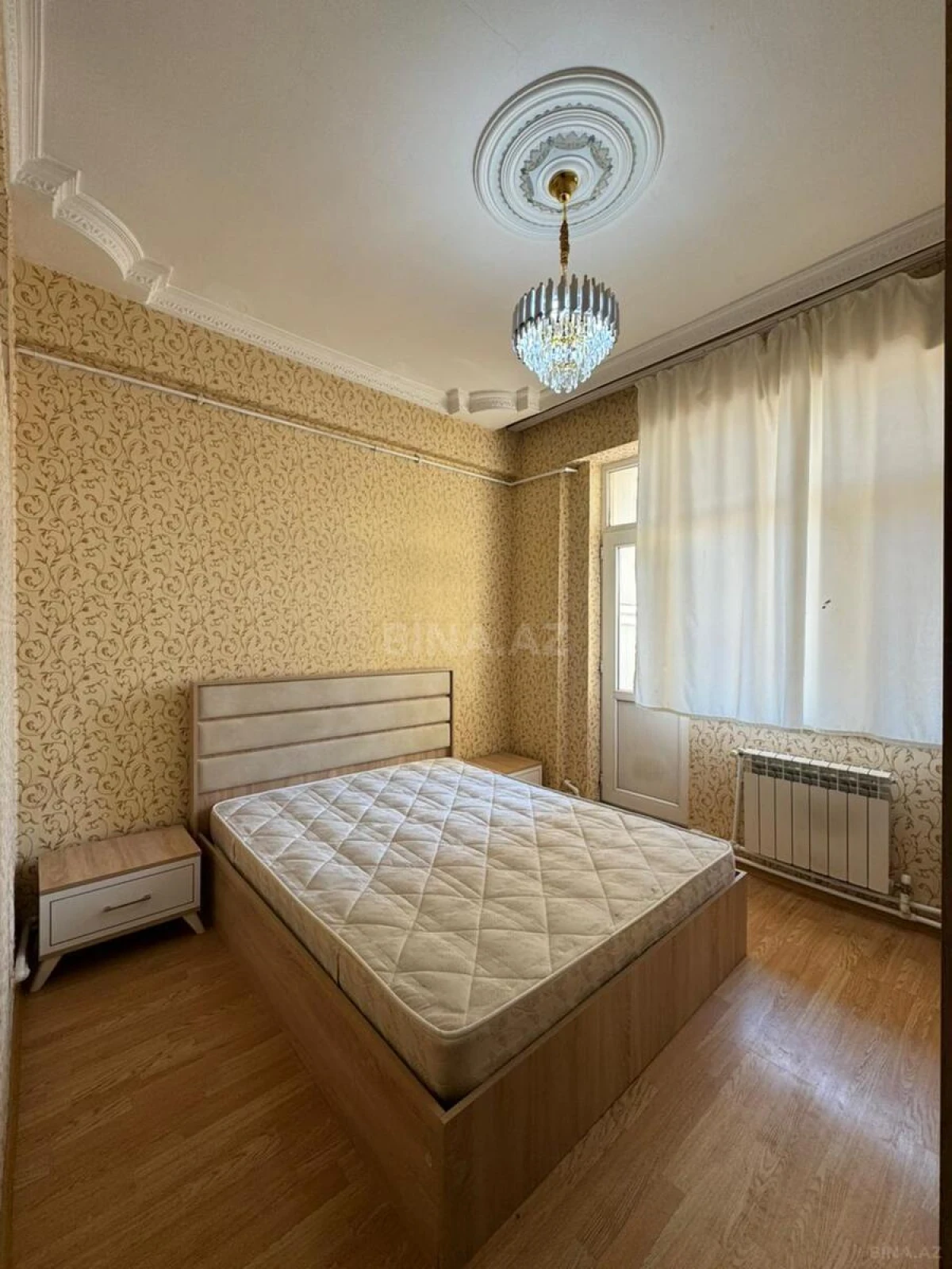 Satılır 2 otaqlı mənzil 70 m²
