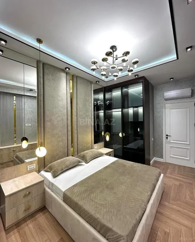 Kirayə verilir 2 otaqlı mənzil 80 m²