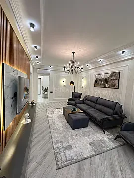 Kirayə verilir 3 otaqlı mənzil 145 m² — Bakı 3 otaq 145.00 m²