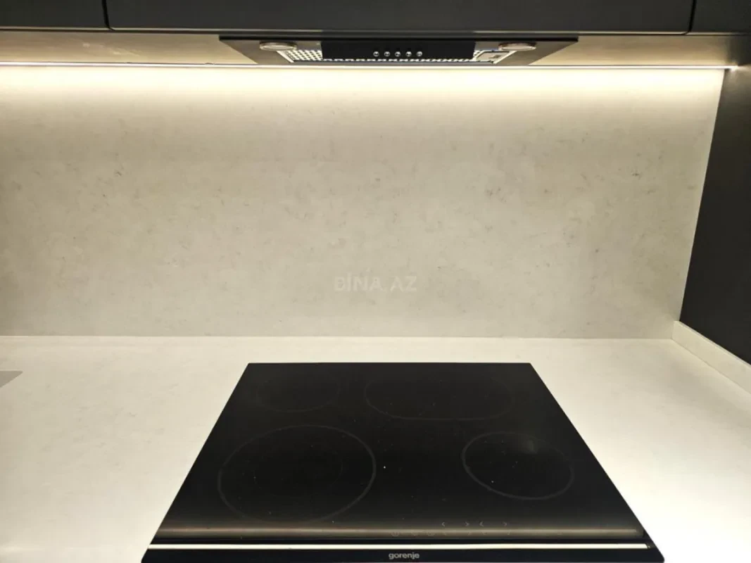 Kirayə verilir 3 otaqlı mənzil 150 m²