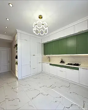 Kirayə verilir 3 otaqlı mənzil 145 m²