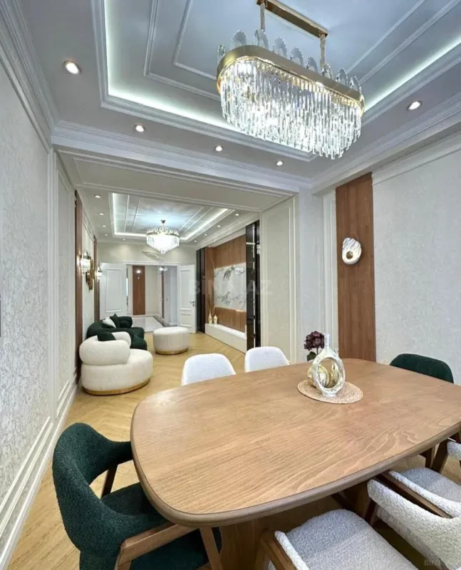 Kirayə verilir 3 otaqlı mənzil 145 m²