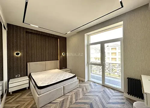 Kirayə verilir 3 otaqlı mənzil 140 m²