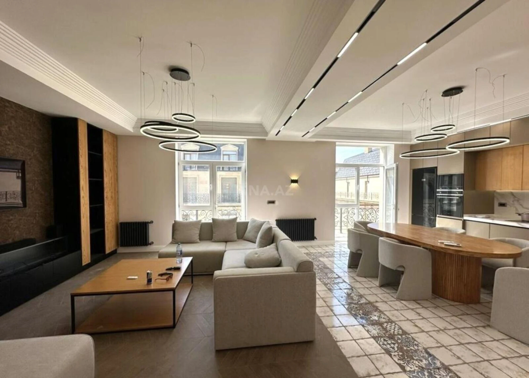 Kirayə verilir 3 otaqlı mənzil 140 m²