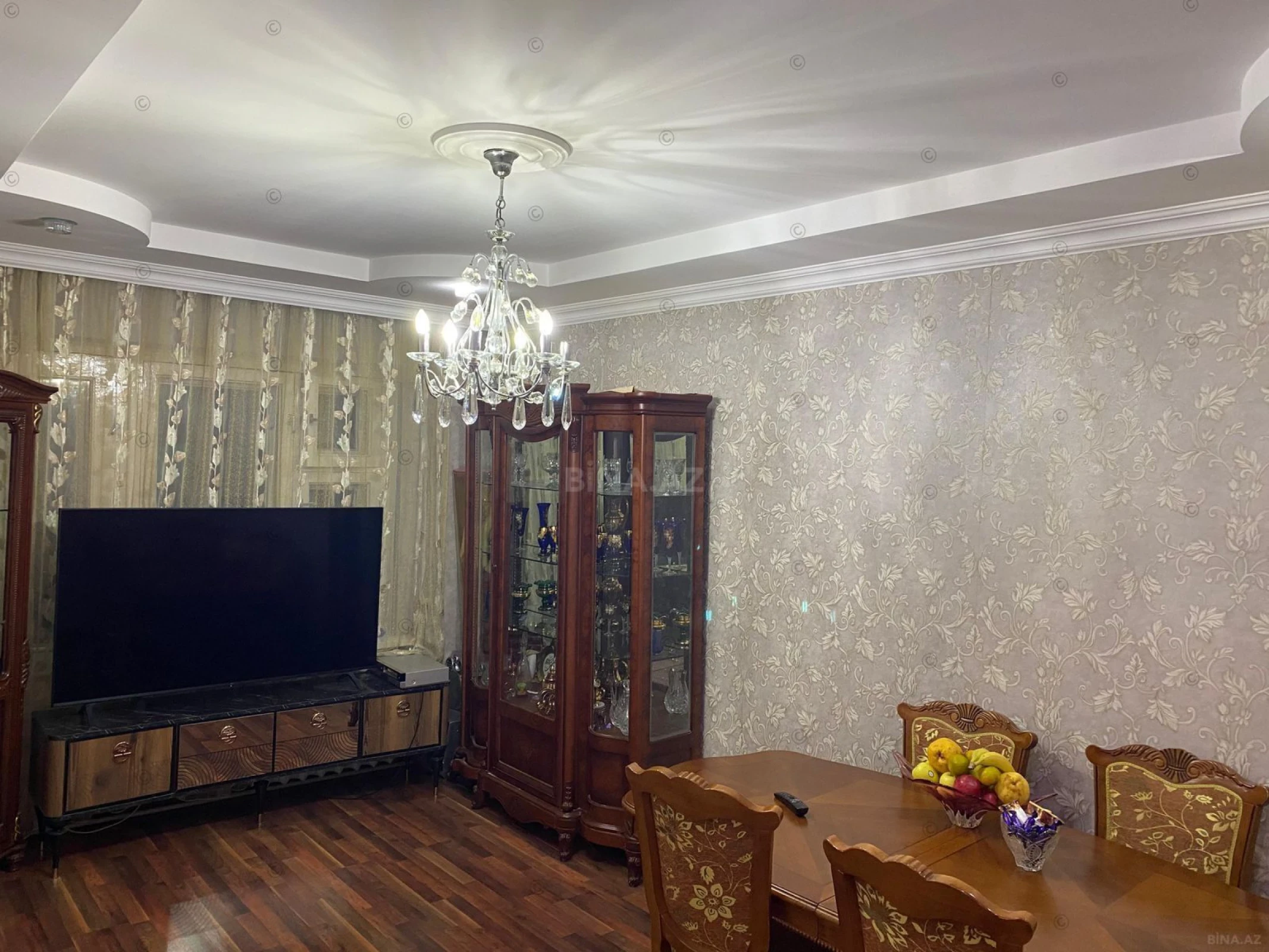 Satılır 2 otaqlı mənzil 65 m²
