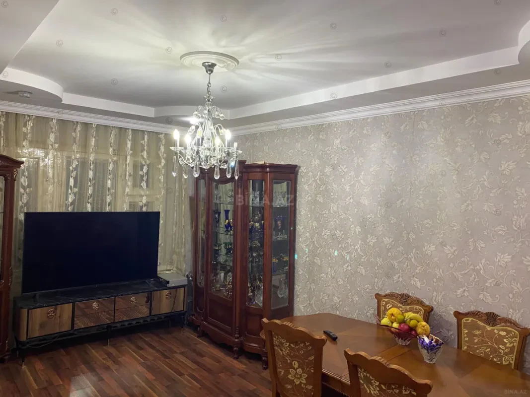 Satılır 2 otaqlı mənzil 65 m²