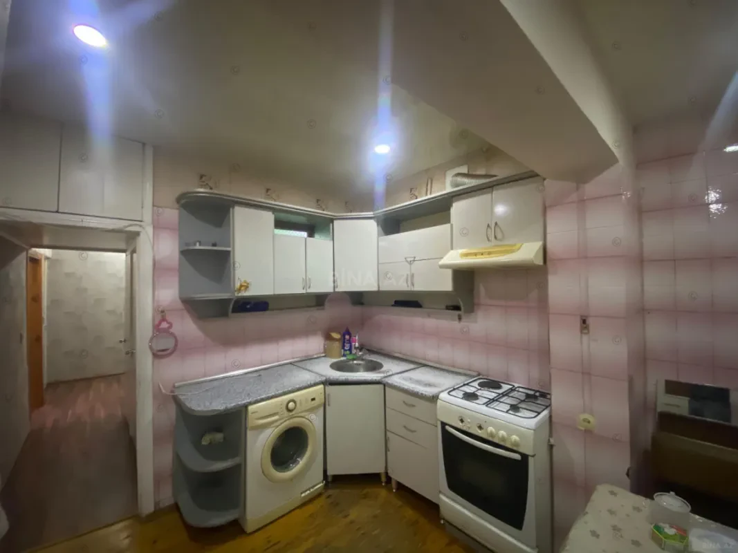 Satılır 2 otaqlı mənzil 65 m²