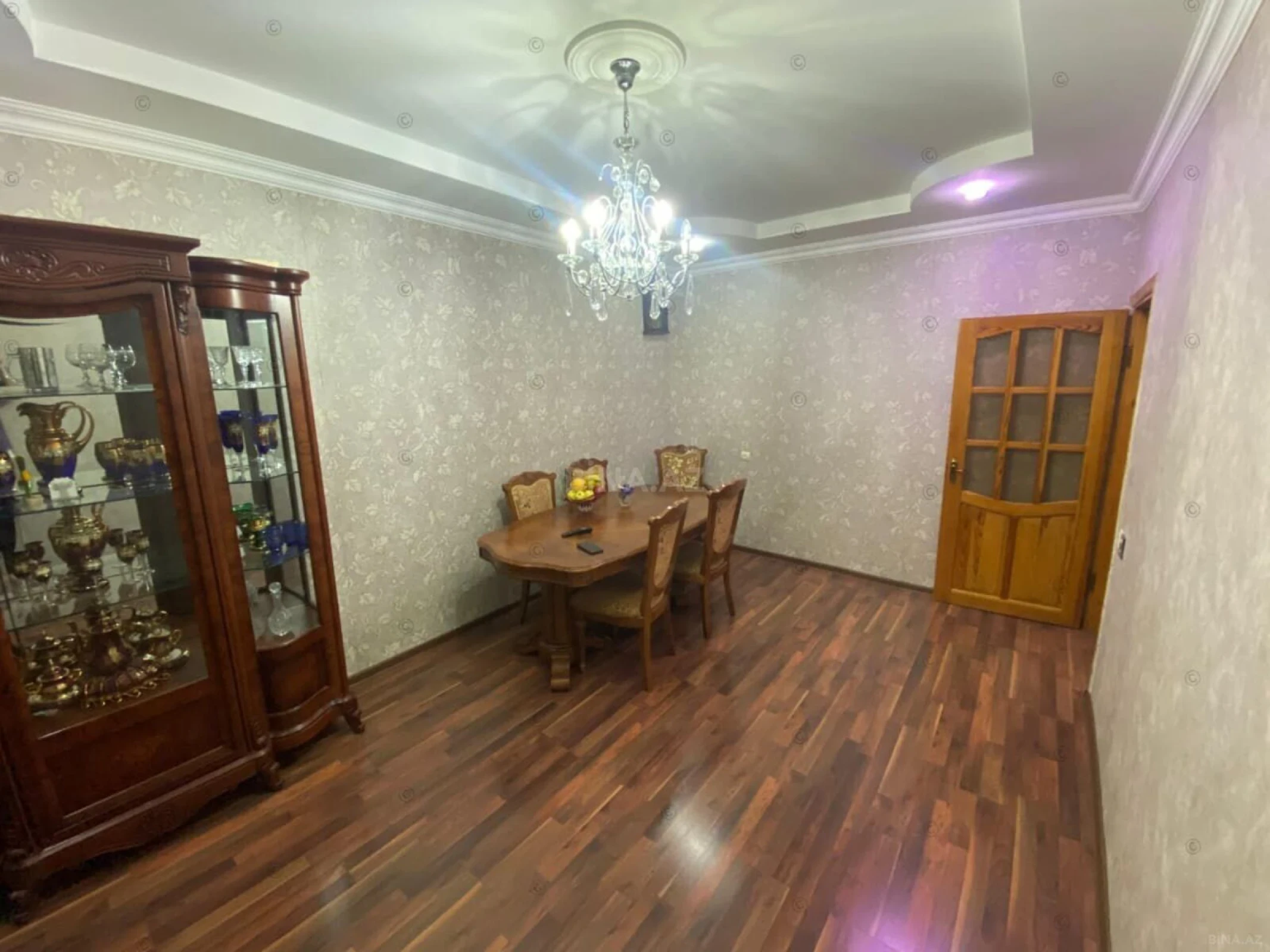 Satılır 2 otaqlı mənzil 65 m²