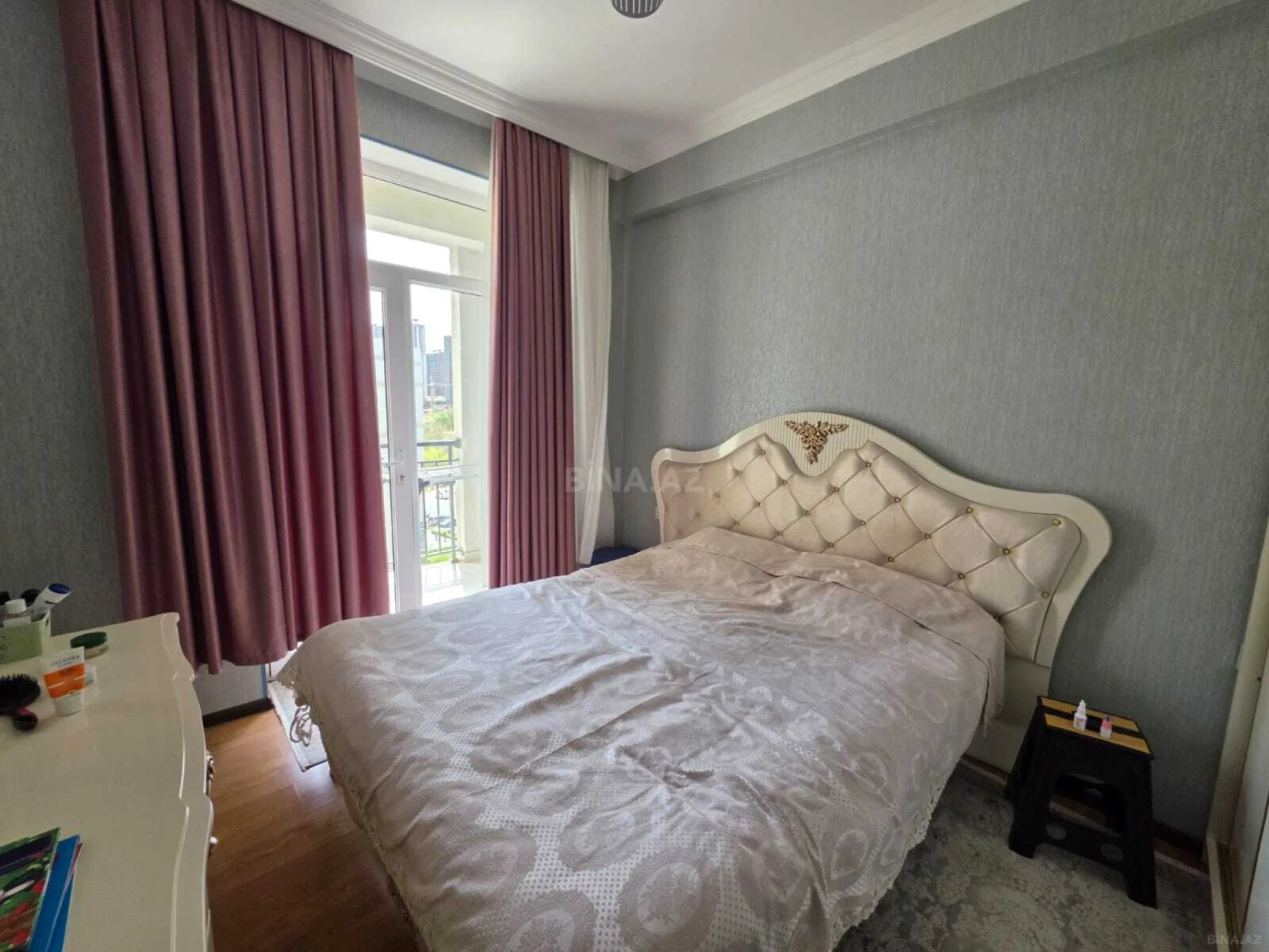 Satılır 4 otaqlı mənzil 112 m²
