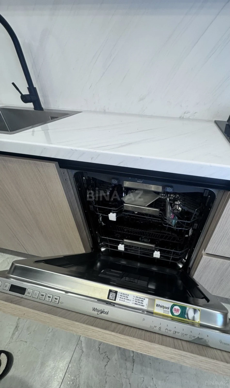 Kirayə verilir 4 otaqlı mənzil 140 m²