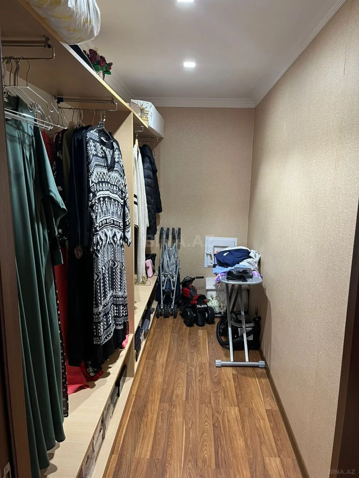 Satılır 3 otaqlı mənzil 120 m²