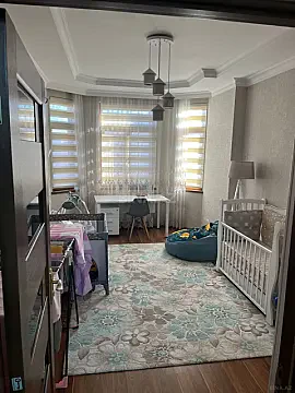 Satılır 3 otaqlı mənzil 120 m²