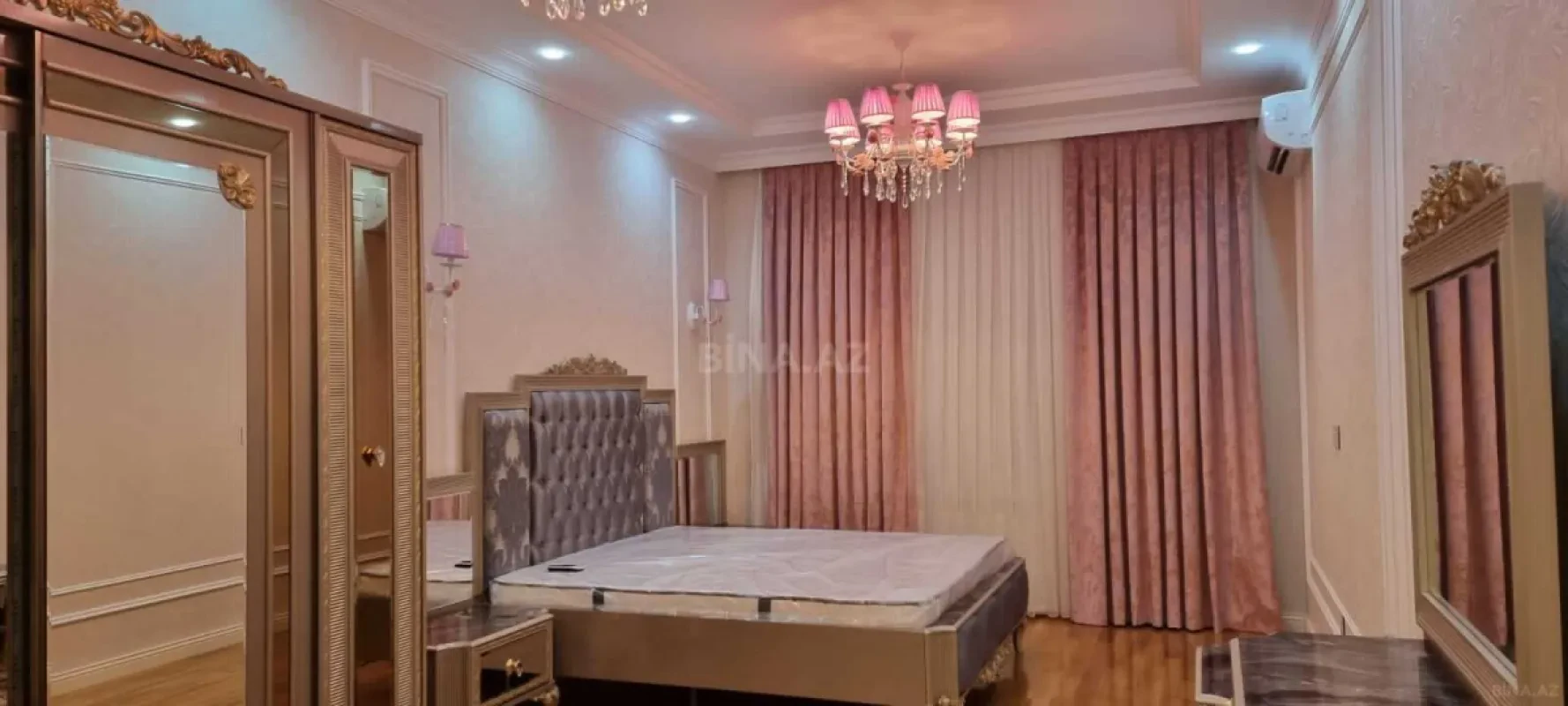 Kirayə verilir 2 otaqlı mənzil 125 m²