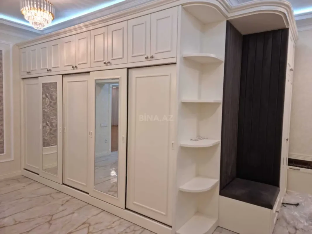 Kirayə verilir 2 otaqlı mənzil 125 m²