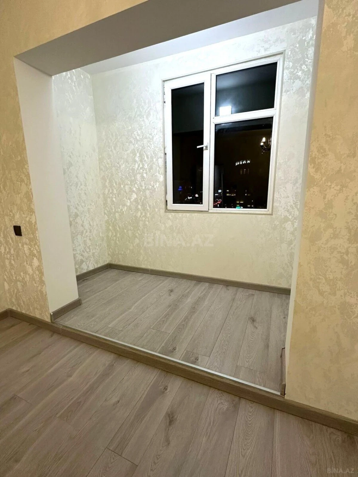 Satılır 2 otaqlı mənzil 45 m²