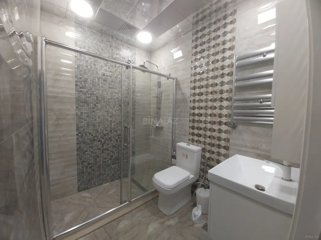 Satılır 3 otaqlı mənzil 110 m²