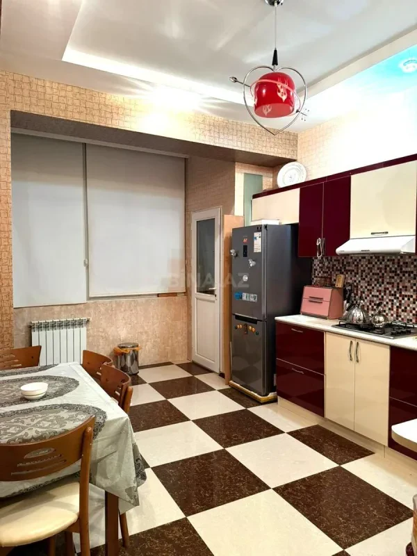 Satılır 3 otaqlı mənzil 75 m²