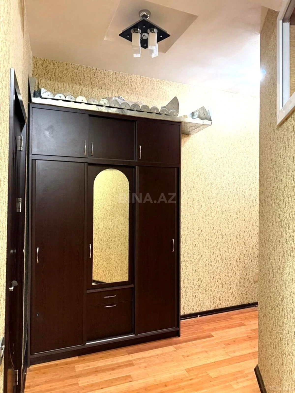 Satılır 3 otaqlı mənzil 75 m²