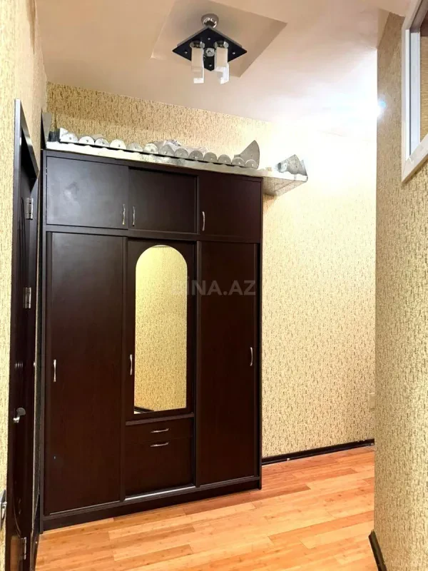 Satılır 3 otaqlı mənzil 75 m²