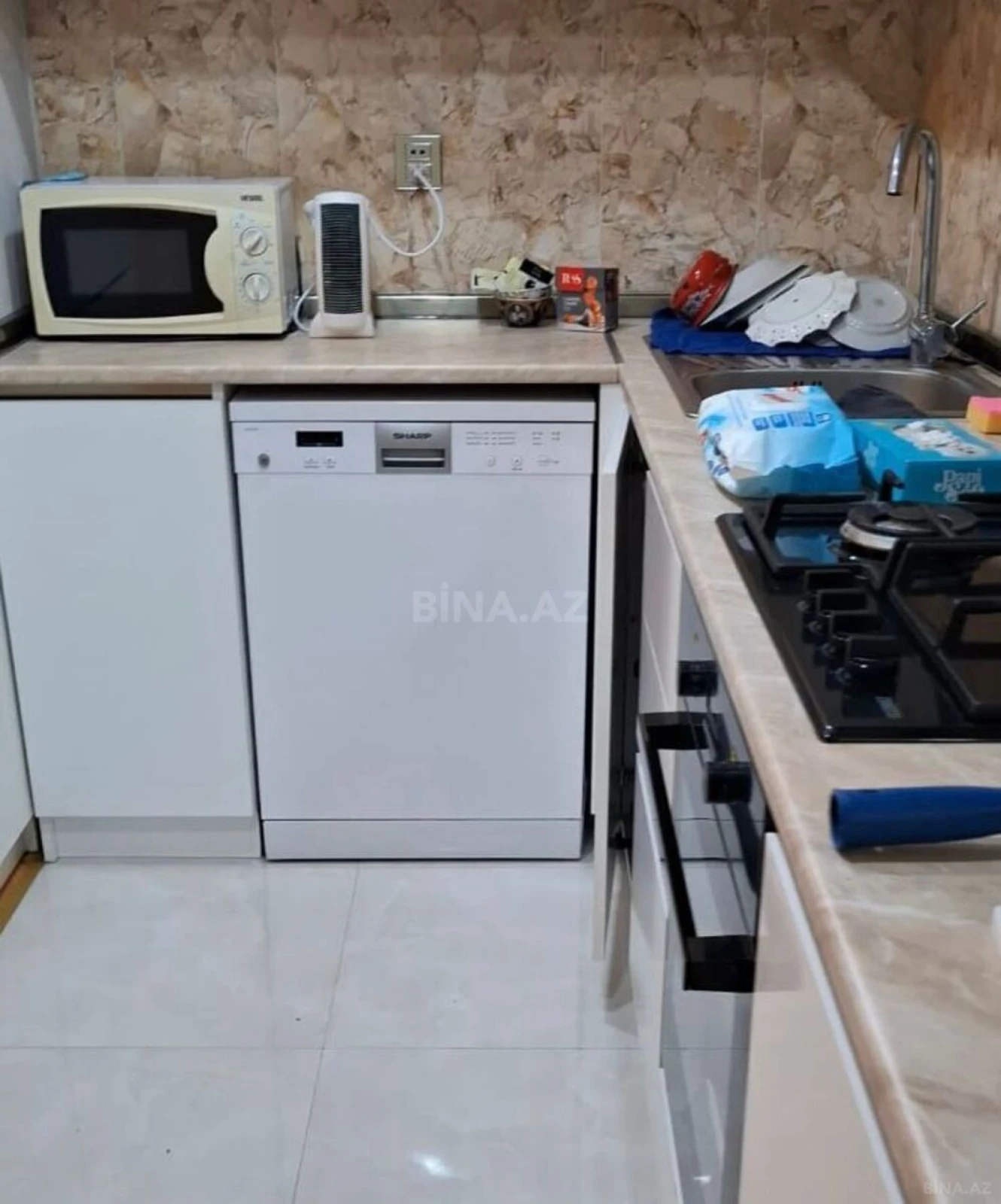 Kirayə verilir 2 otaqlı mənzil 53 m²