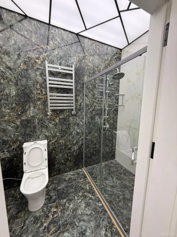 Satılır 3 otaqlı mənzil 125 m²