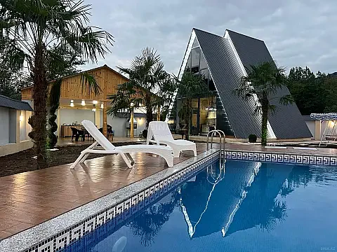 Kirayə verilir 4 otaqlı həyət evi 96 m² — Qəbələ 4 otaq 96.00 m²