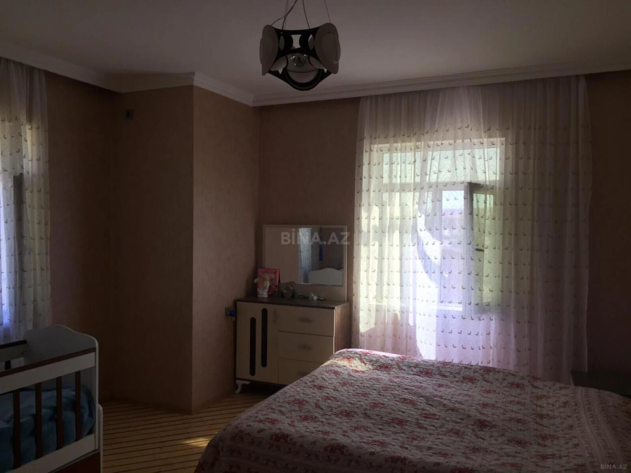 Kirayə verilir 5 otaqlı həyət evi 280 m²