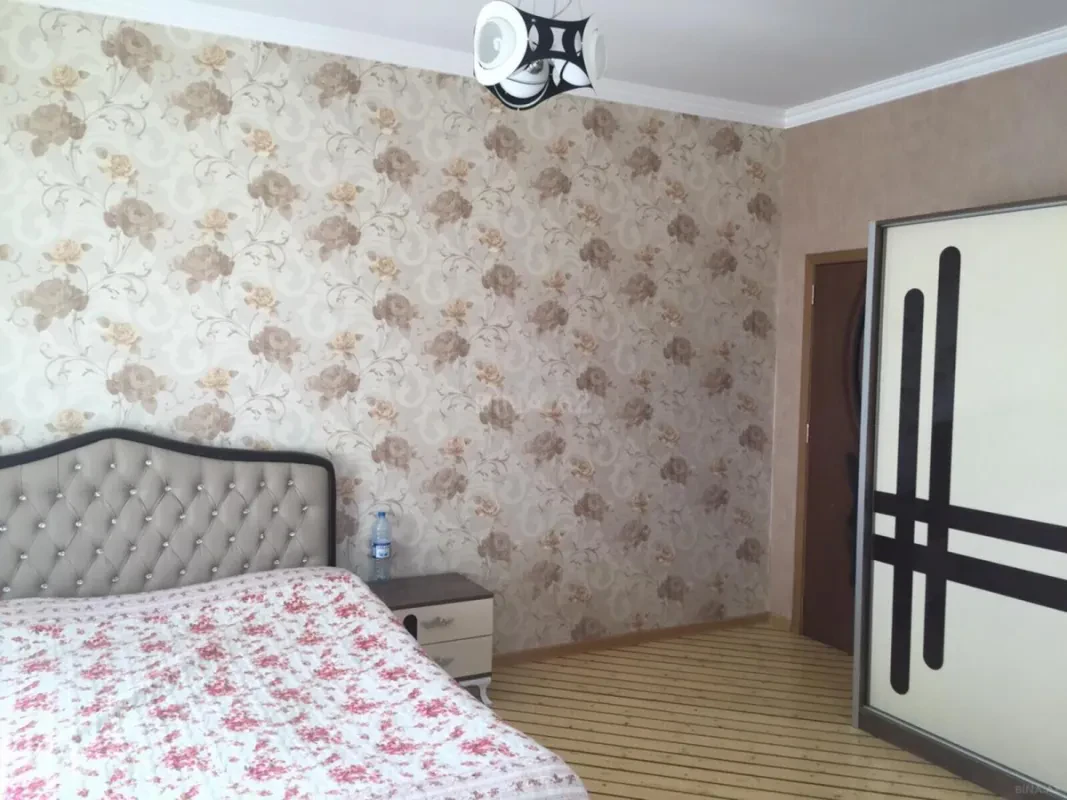 Kirayə verilir 5 otaqlı həyət evi 280 m²