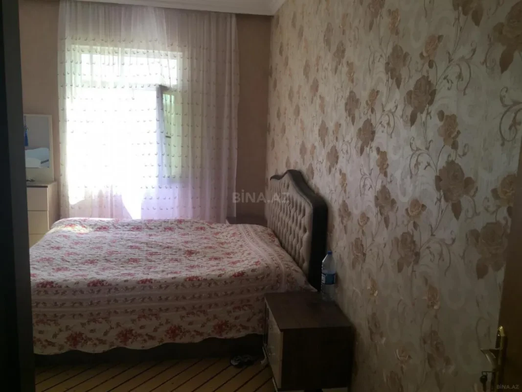Kirayə verilir 5 otaqlı həyət evi 280 m²