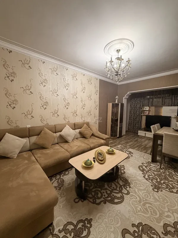 Satılır 3 otaqlı mənzil 85 m²