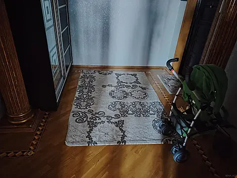 Satılır 3 otaqlı mənzil 125 m²