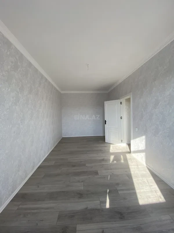 Satılır 4 otaqlı həyət evi 200 m²