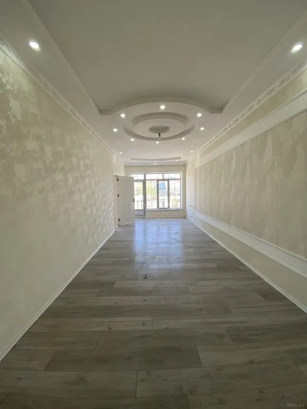Satılır 4 otaqlı həyət evi 200 m²