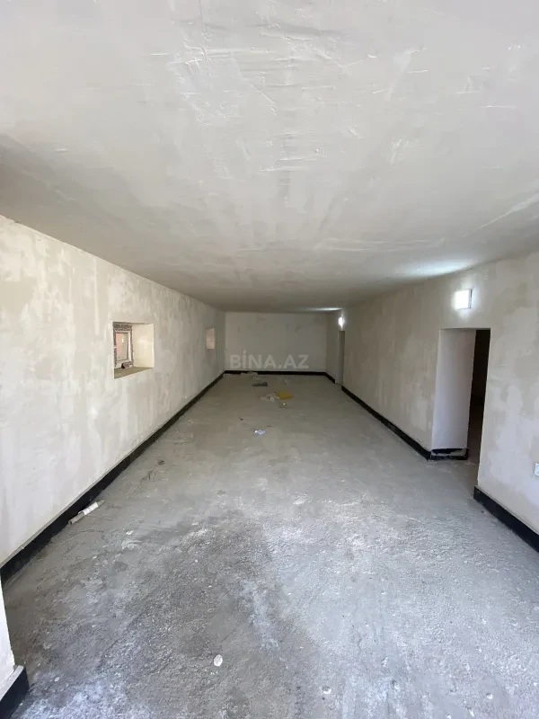 Satılır 4 otaqlı həyət evi 200 m²