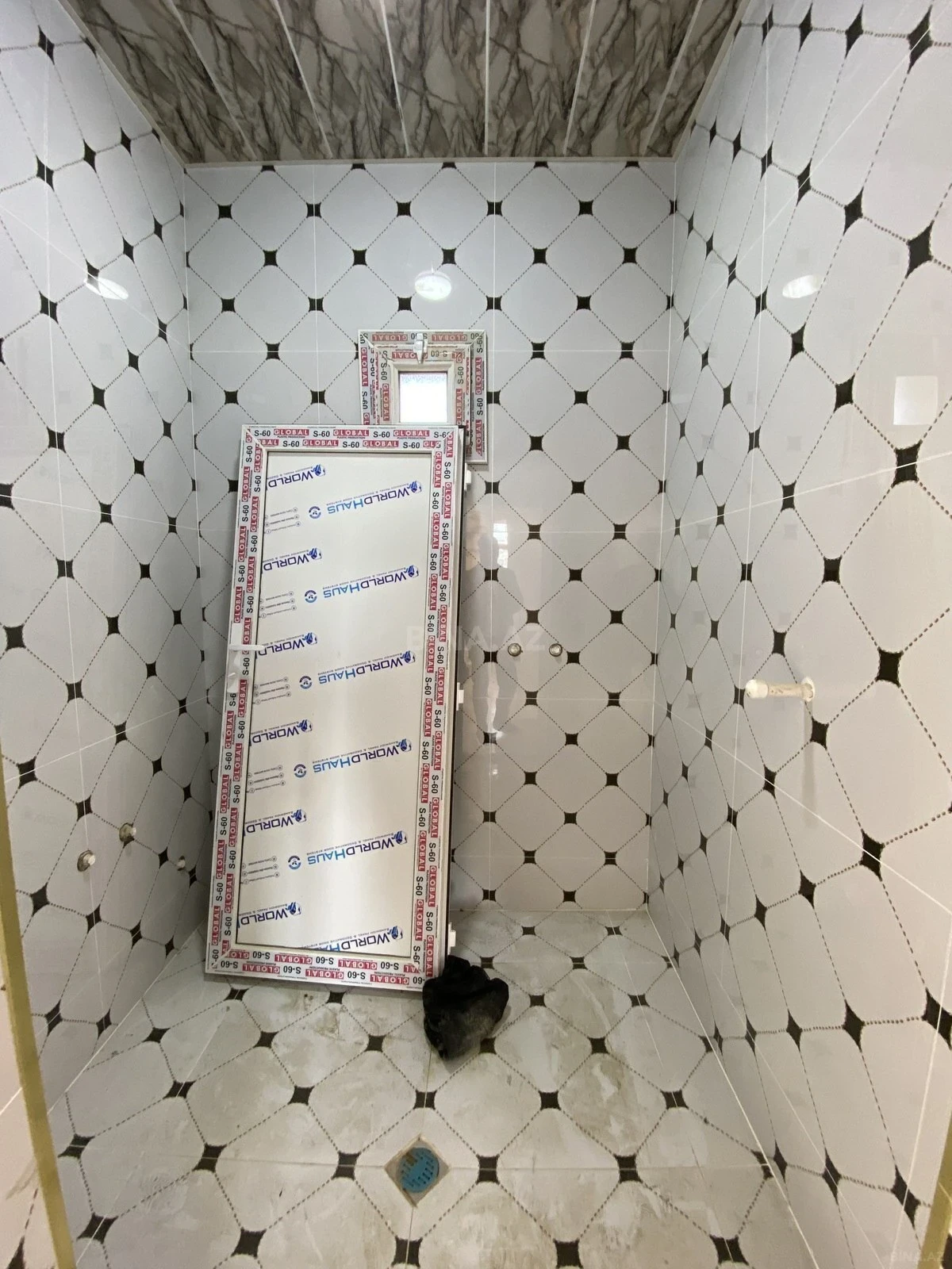 Satılır 4 otaqlı həyət evi 200 m²