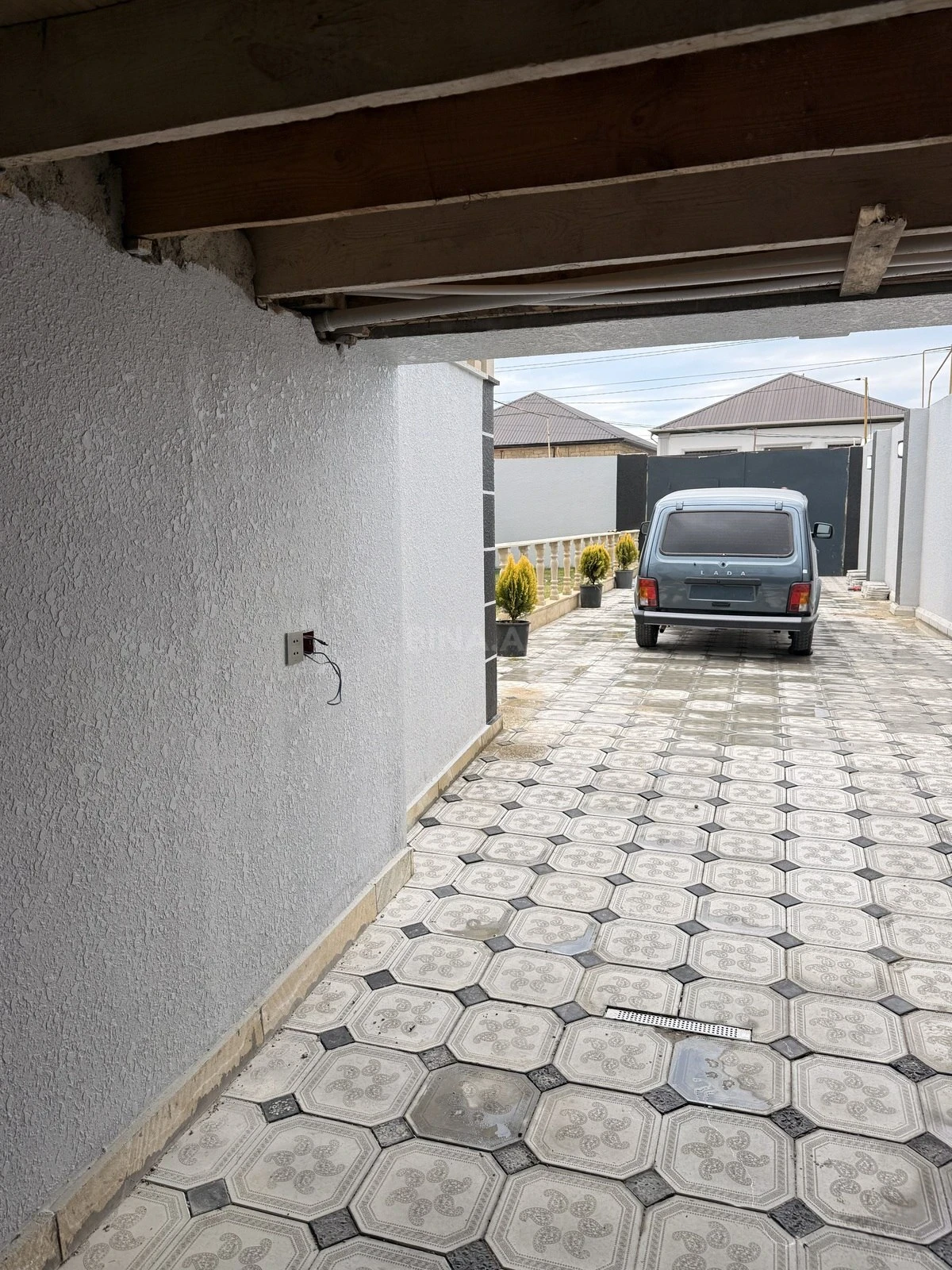 Satılır 4 otaqlı həyət evi 120 m²
