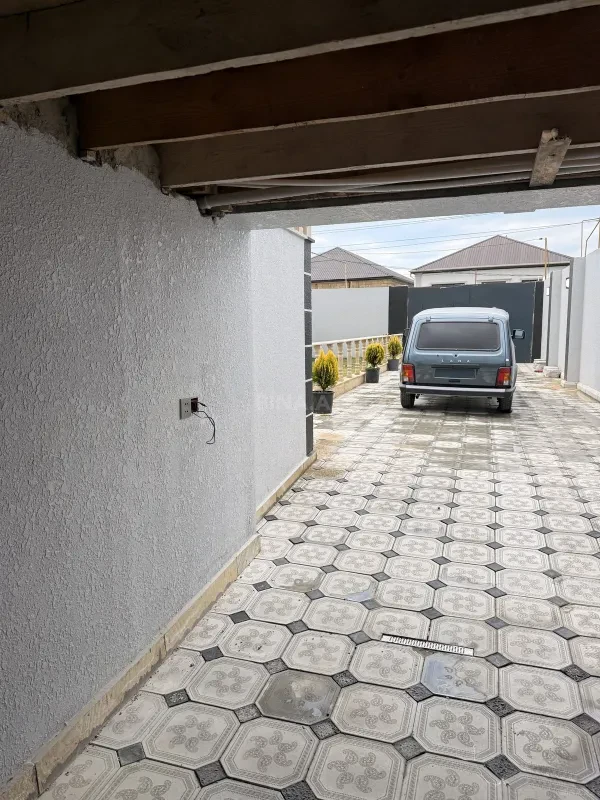 Satılır 4 otaqlı həyət evi 120 m²
