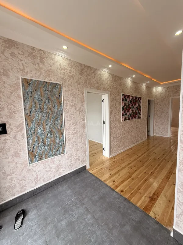 Satılır 4 otaqlı həyət evi 120 m²