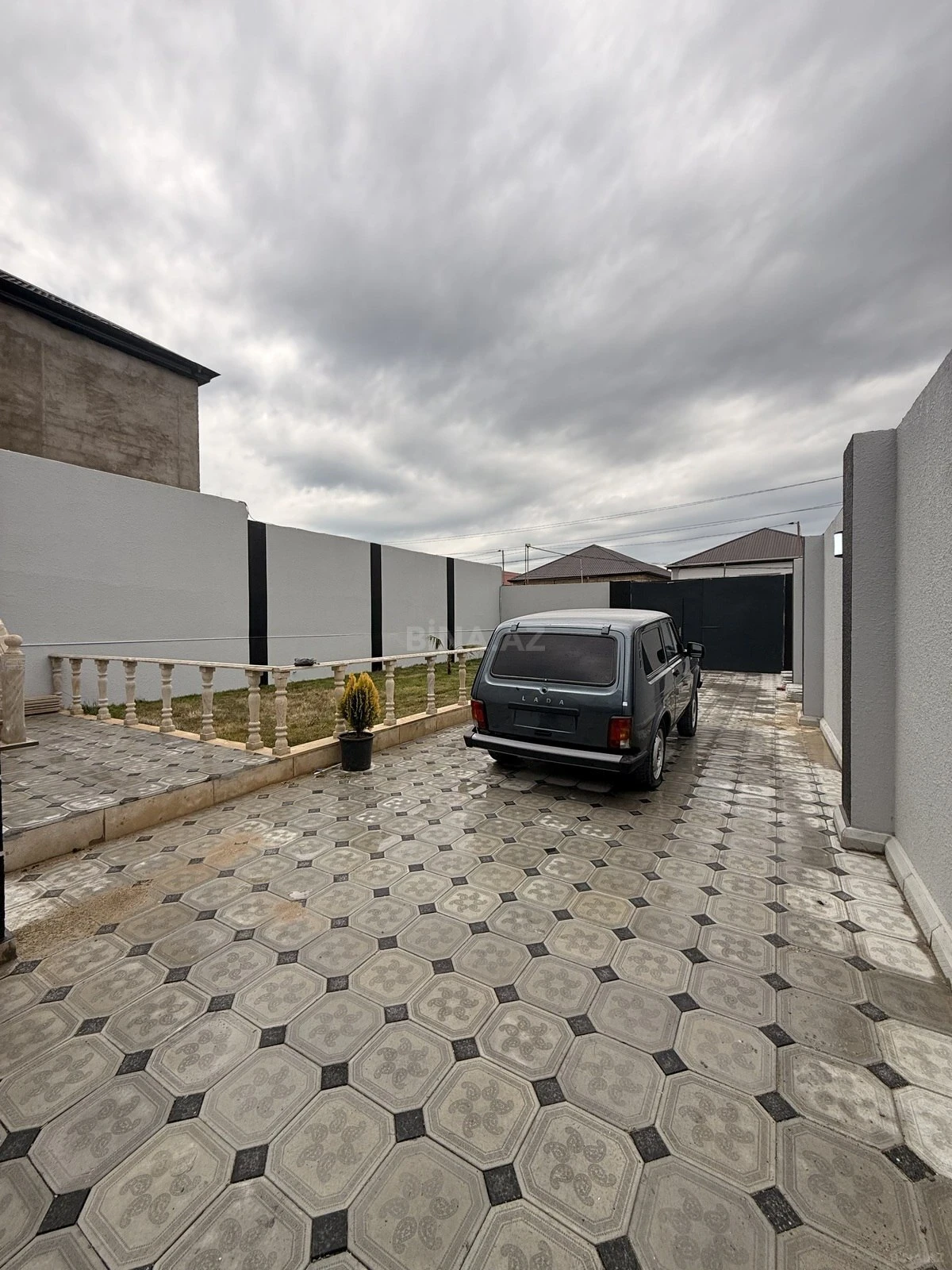Satılır 4 otaqlı həyət evi 120 m²