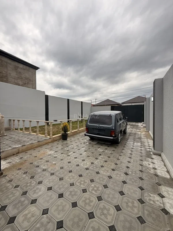 Satılır 4 otaqlı həyət evi 120 m²