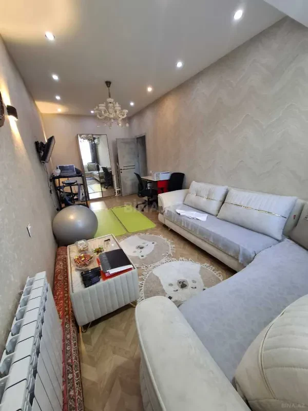 Satılır 2 otaqlı mənzil 51 m²