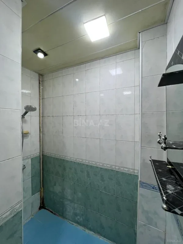 Satılır 4 otaqlı mənzil 120 m²