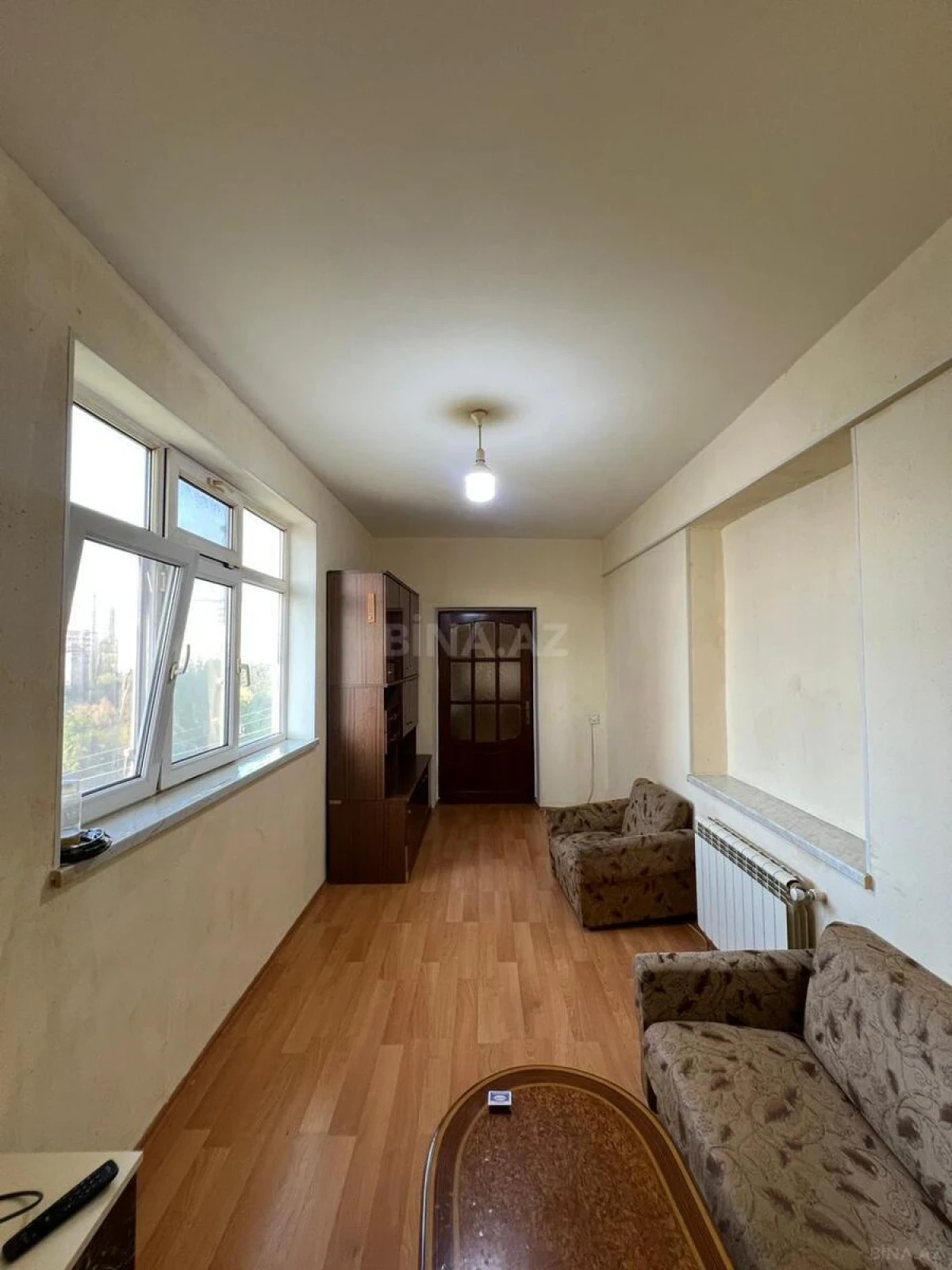 Satılır 4 otaqlı mənzil 120 m²